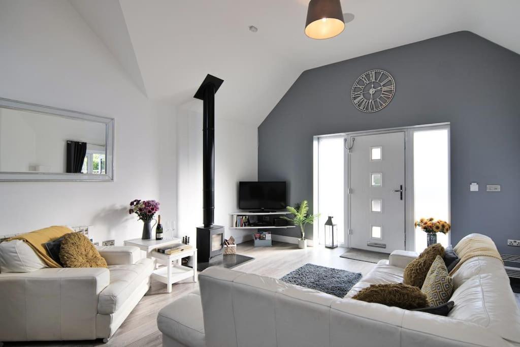 Hoxne Cottages - Sunflower Cottage With Private Hot Tub York Exteriér fotografie